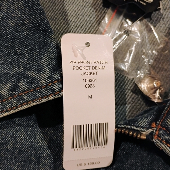 New With Tags Bebe Size Medium Women's Denim Zip Front Patch Pocket Jacket - Picture 2 of 12